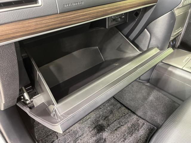 ランドクルーザープラド ＴＸ　Ｌパッケージ　本州仕入れ　４ＷＤ　純正９型ナビ　バックカメラ　セーフティーセンス　レーダークルーズ　禁煙車　黒革シート　シートベンチレーション　パワーシート　ドラレコ　レーンキープ　スマートキー　ＬＥＤヘッド（61枚目）