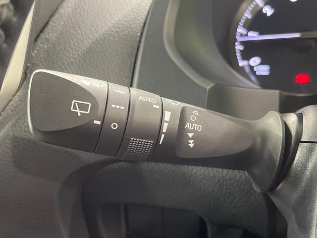 ランドクルーザープラド ＴＸ　Ｌパッケージ　本州仕入れ　４ＷＤ　純正９型ナビ　バックカメラ　セーフティーセンス　レーダークルーズ　禁煙車　黒革シート　シートベンチレーション　パワーシート　ドラレコ　レーンキープ　スマートキー　ＬＥＤヘッド（70枚目）