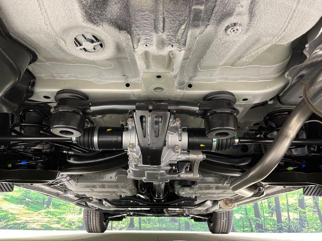 ヴェゼル G 4WD 登録済未使用車 寒冷地仕様 ホンダセンシング レーダークルーズ シートヒーター コーナーセンサー レーンキープ スマートキー LEDヘッド オートマチックハイビーム 誤発進抑制機能(19枚目)