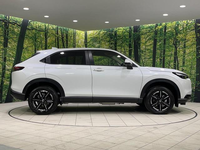 ヴェゼル G 4WD 登録済未使用車 寒冷地仕様 ホンダセンシング レーダークルーズ シートヒーター コーナーセンサー レーンキープ スマートキー LEDヘッド オートマチックハイビーム 誤発進抑制機能(24枚目)