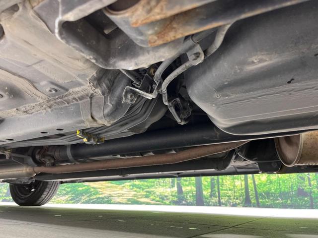 タント X ホワイトアクセントSAIII 4WD 電動スライドドア スマートアシスト3 禁煙車 ツートーンカラー シートヒーター スマートキー ビルトインETC オートハイビーム オートライト オートエアコン CD再生 横滑り防止装置(22枚目)