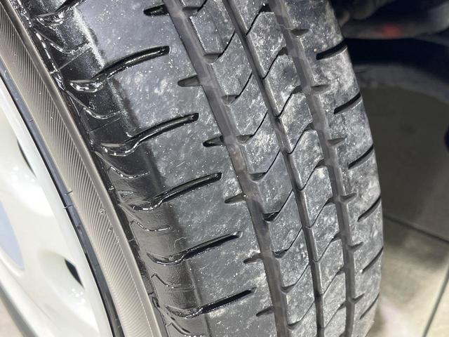 タント X ホワイトアクセントSAIII 4WD 電動スライドドア スマートアシスト3 禁煙車 ツートーンカラー シートヒーター スマートキー ビルトインETC オートハイビーム オートライト オートエアコン CD再生 横滑り防止装置(31枚目)