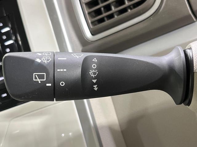 タント X ホワイトアクセントSAIII 4WD 電動スライドドア スマートアシスト3 禁煙車 ツートーンカラー シートヒーター スマートキー ビルトインETC オートハイビーム オートライト オートエアコン CD再生 横滑り防止装置(65枚目)