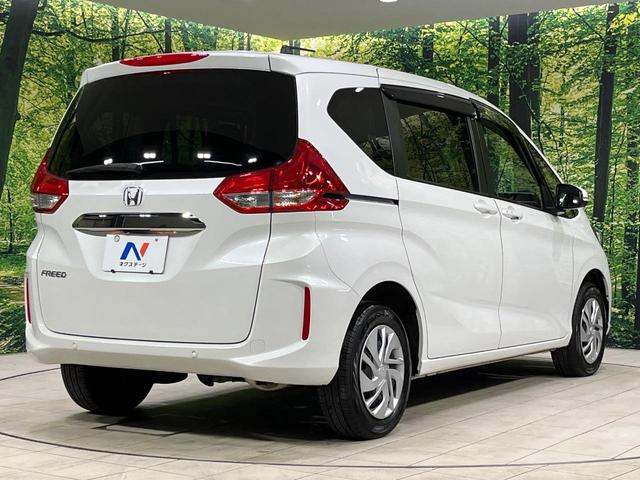 フリード Ｇ　本州仕入れ　４ＷＤ　寒冷地仕様　両側電動ドア　９インチ純正ＳＤナビ　バックカメラ　寒冷地仕様　ホンダセンシング　レーダークルーズ　禁煙車　ドラレコ　コーナーセンサー　スマートキー　ＬＥＤヘッド　ＥＴＣ（27枚目）