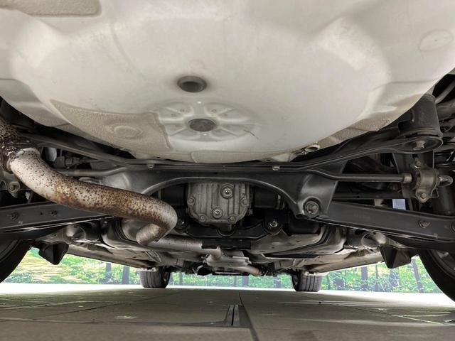 レガシィツーリングワゴン ２．５ｉ　Ｂスポーツアイサイト　Ｇパッケージ　４ＷＤ　ＳＤナビ　バックカメラ　アイサイト　レーダークルーズ　禁煙車　ブラック合皮シート　パワーシート　コーナーセンサー　スマートキー　ＨＩＤヘッド　ＥＴＣ　車線逸脱警報　オートライト（19枚目）