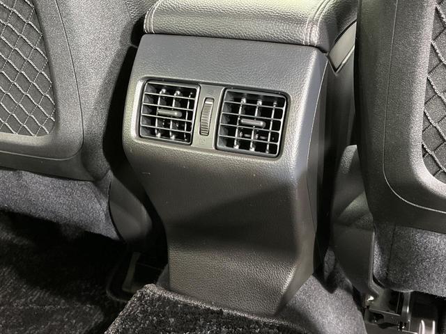 レガシィツーリングワゴン ２．５ｉ　Ｂスポーツアイサイト　Ｇパッケージ　４ＷＤ　ＳＤナビ　バックカメラ　アイサイト　レーダークルーズ　禁煙車　ブラック合皮シート　パワーシート　コーナーセンサー　スマートキー　ＨＩＤヘッド　ＥＴＣ　車線逸脱警報　オートライト（71枚目）