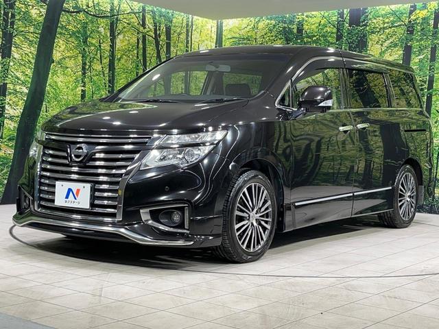 エルグランド ２５０ハイウェイスタープレミアム　４ＷＤ　両側電動ドア　メーカー純正ＨＤＤナビ　後席モニター　全周囲カメラ　禁煙車　黒革シート　シートヒーター　パワーシート　スマートキー　ＬＥＤヘッド　ＥＴＣ　クルコン　オートライト　オートエアコン（25枚目）