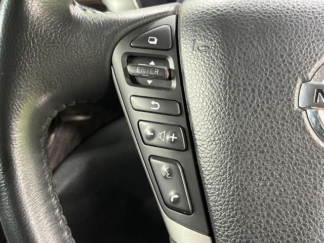 エルグランド ２５０ハイウェイスタープレミアム　４ＷＤ　両側電動ドア　メーカー純正ＨＤＤナビ　後席モニター　全周囲カメラ　禁煙車　黒革シート　シートヒーター　パワーシート　スマートキー　ＬＥＤヘッド　ＥＴＣ　クルコン　オートライト　オートエアコン（52枚目）
