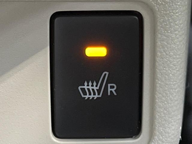 パッソ X 4WD 寒冷地仕様 禁煙車 シートヒーター ドラレコ CD再生 アイドリングストップ 横滑り防止装置 電動格納ミラー バニティミラー ヘッドライトレベライザー ベンチシート リアワイパー(5枚目)