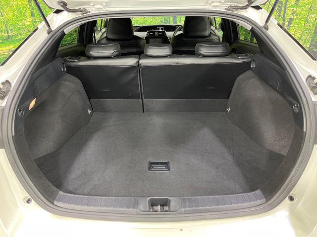 プリウス S 4WD 寒冷地仕様 純正SDナビ バックカメラ 禁煙車 スマートキー LEDヘッド 1オーナー オートライト オートエアコン 純正15インチアルミ Bluetooth再生 CD/DVD再生 フルセグ(10枚目)