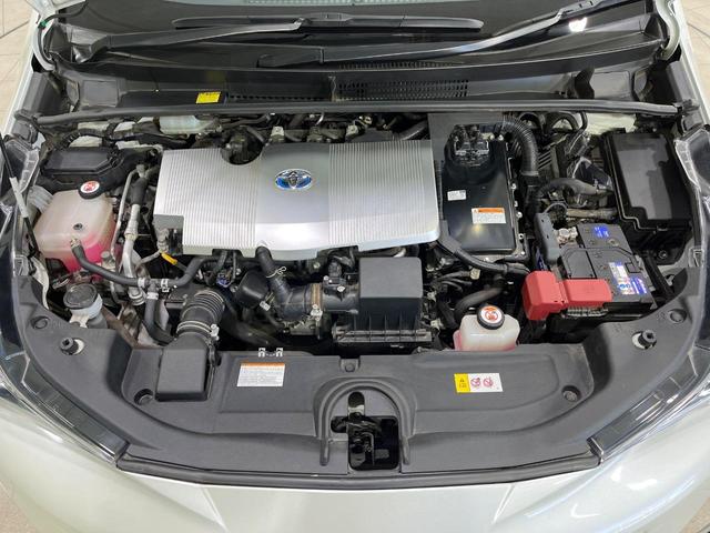 プリウス S 4WD 寒冷地仕様 純正SDナビ バックカメラ 禁煙車 スマートキー LEDヘッド 1オーナー オートライト オートエアコン 純正15インチアルミ Bluetooth再生 CD/DVD再生 フルセグ(18枚目)