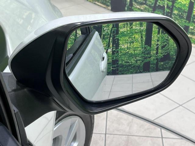 プリウス S 4WD 寒冷地仕様 純正SDナビ バックカメラ 禁煙車 スマートキー LEDヘッド 1オーナー オートライト オートエアコン 純正15インチアルミ Bluetooth再生 CD/DVD再生 フルセグ(26枚目)