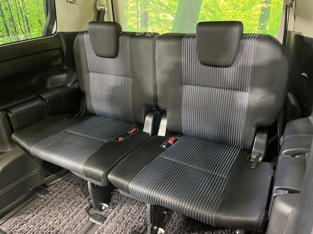 ヴォクシー ZS 煌II 4WD モデリスタエアロ 両側電動ドア 純正9型ナビ 後席モニター バックカメラ 寒冷地仕様 セーフティセンス 禁煙車 スマートキー LEDヘッド ビルトインETC オートハイビーム(50枚目)