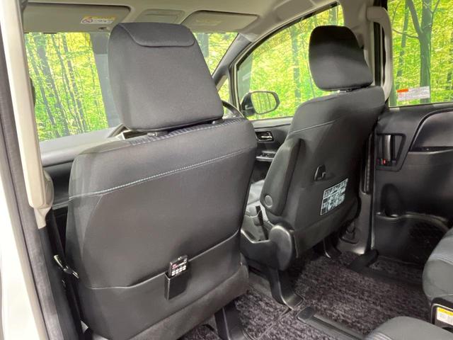 ヴォクシー ZS 煌II 4WD モデリスタエアロ 両側電動ドア 純正9型ナビ 後席モニター バックカメラ 寒冷地仕様 セーフティセンス 禁煙車 スマートキー LEDヘッド ビルトインETC オートハイビーム(52枚目)