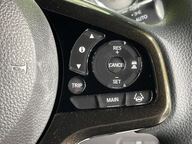 Ｎ－ＢＯＸカスタム Ｇ・Ｌホンダセンシング　４ＷＤ　両側電動ドア　純正ＳＤナビ　バックカメラ　ホンダセンシング　アダプティブクルーズコントロール　禁煙車　シートヒーター　コーナーセンサー　スマートキー　ＬＥＤヘッド　ビルトインＥＴＣ（7枚目）