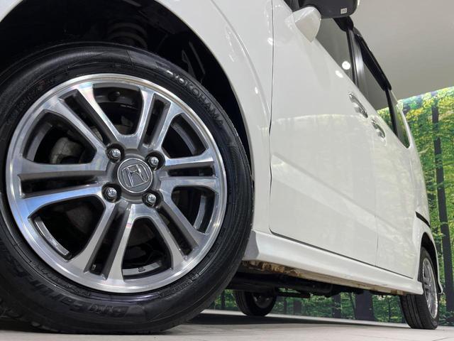N-BOXカスタム G・Lパッケージ 4WD SDナビ バックカメラ シティブレーキアクティブシステム 禁煙車 前席シートエアコン スマートキー HIDヘッド オートライト オートエアコン Bluetooth フルセグ HIDフォグ(15枚目)
