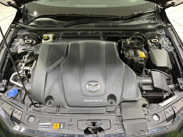 MAZDA3ファストバック X Lパッケージ 4WD マツダコネクト8.8インチ 全周囲カメラ BOSEサウンド スマートブレーキサポート レーダークルーズコントロール 禁煙車 革シート シートヒーター パワーシート ドラレコ コーナーセンサー(19枚目)