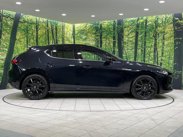MAZDA3ファストバック X Lパッケージ 4WD マツダコネクト8.8インチ 全周囲カメラ BOSEサウンド スマートブレーキサポート レーダークルーズコントロール 禁煙車 革シート シートヒーター パワーシート ドラレコ コーナーセンサー(22枚目)