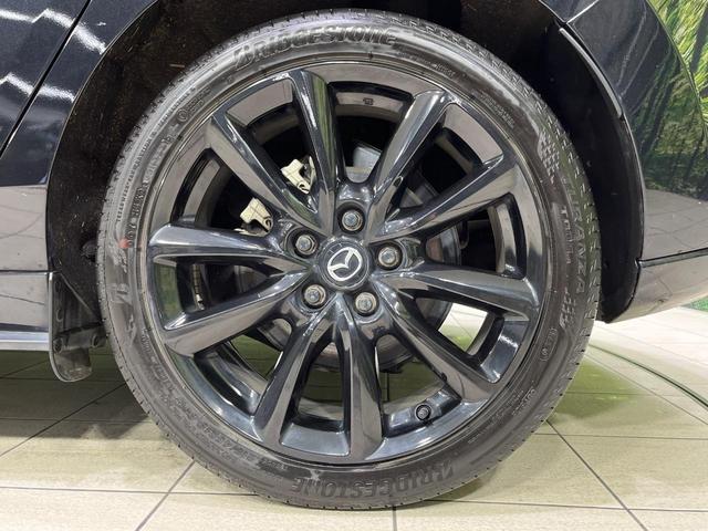 MAZDA3ファストバック X Lパッケージ 4WD マツダコネクト8.8インチ 全周囲カメラ BOSEサウンド スマートブレーキサポート レーダークルーズコントロール 禁煙車 革シート シートヒーター パワーシート ドラレコ コーナーセンサー(26枚目)