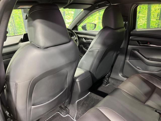 MAZDA3ファストバック X Lパッケージ 4WD マツダコネクト8.8インチ 全周囲カメラ BOSEサウンド スマートブレーキサポート レーダークルーズコントロール 禁煙車 革シート シートヒーター パワーシート ドラレコ コーナーセンサー(47枚目)