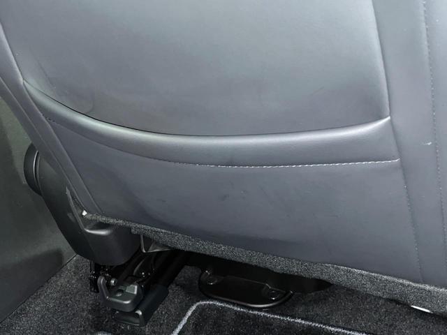 MAZDA3ファストバック X Lパッケージ 4WD マツダコネクト8.8インチ 全周囲カメラ BOSEサウンド スマートブレーキサポート レーダークルーズコントロール 禁煙車 革シート シートヒーター パワーシート ドラレコ コーナーセンサー(53枚目)