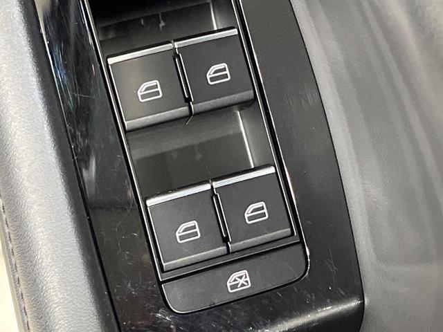 MAZDA3ファストバック X Lパッケージ 4WD マツダコネクト8.8インチ 全周囲カメラ BOSEサウンド スマートブレーキサポート レーダークルーズコントロール 禁煙車 革シート シートヒーター パワーシート ドラレコ コーナーセンサー(55枚目)