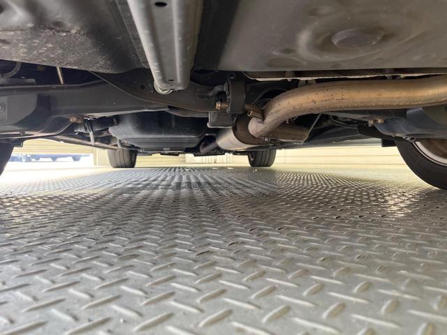 アルファード ２．５Ｓ　Ａパッケージ　サンルーフ　９型ナビ　両側電動ドア　後席モニター　バックカメラ　衝突被害軽減システム　レーダークルーズ　禁煙車　ドラレコ　コーナーセンサー　スマートキー　ＬＥＤヘッド　ビルトインＥＴＣ（19枚目）