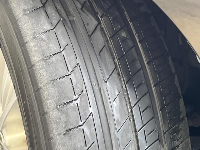 アルファード ２．５Ｓ　Ａパッケージ　サンルーフ　９型ナビ　両側電動ドア　後席モニター　バックカメラ　衝突被害軽減システム　レーダークルーズ　禁煙車　ドラレコ　コーナーセンサー　スマートキー　ＬＥＤヘッド　ビルトインＥＴＣ（32枚目）