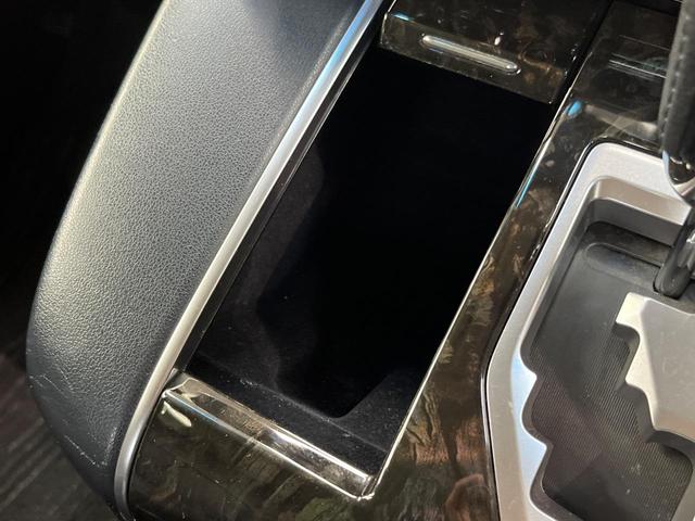 アルファード ２．５Ｓ　Ａパッケージ　サンルーフ　９型ナビ　両側電動ドア　後席モニター　バックカメラ　衝突被害軽減システム　レーダークルーズ　禁煙車　ドラレコ　コーナーセンサー　スマートキー　ＬＥＤヘッド　ビルトインＥＴＣ（56枚目）