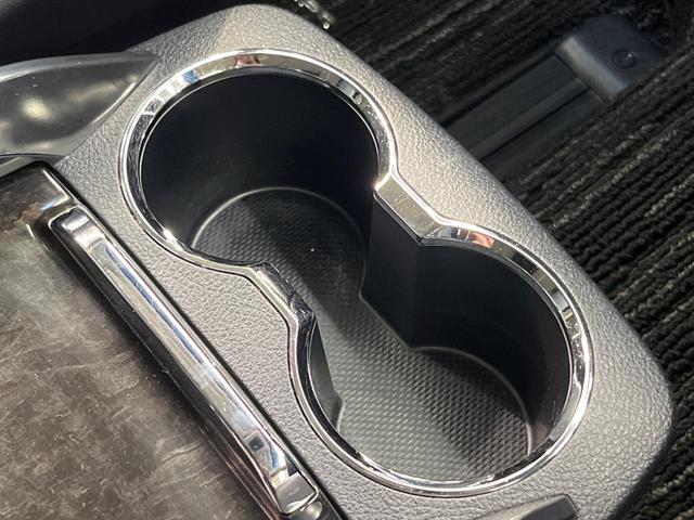 アルファード ２．５Ｓ　Ａパッケージ　サンルーフ　９型ナビ　両側電動ドア　後席モニター　バックカメラ　衝突被害軽減システム　レーダークルーズ　禁煙車　ドラレコ　コーナーセンサー　スマートキー　ＬＥＤヘッド　ビルトインＥＴＣ（59枚目）