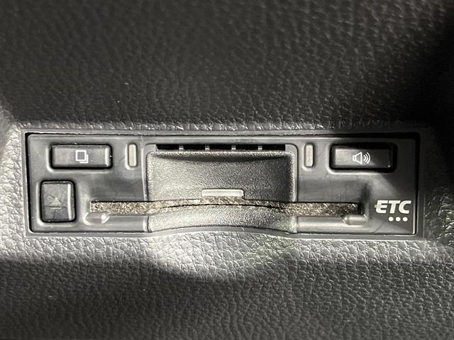 ヤリスクロス X 4WD 寒冷地仕様 セーフティセンス レーダークルーズコントロール 禁煙車 コーナーセンサー スマートキー LEDヘッド ビルトインETC オートハイビーム 車線逸脱警報 オートライト(9枚目)