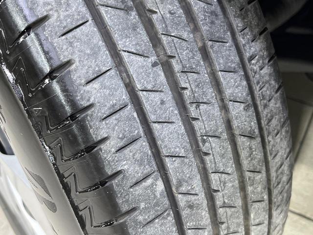 ヤリスクロス X 4WD 寒冷地仕様 セーフティセンス レーダークルーズコントロール 禁煙車 コーナーセンサー スマートキー LEDヘッド ビルトインETC オートハイビーム 車線逸脱警報 オートライト(30枚目)