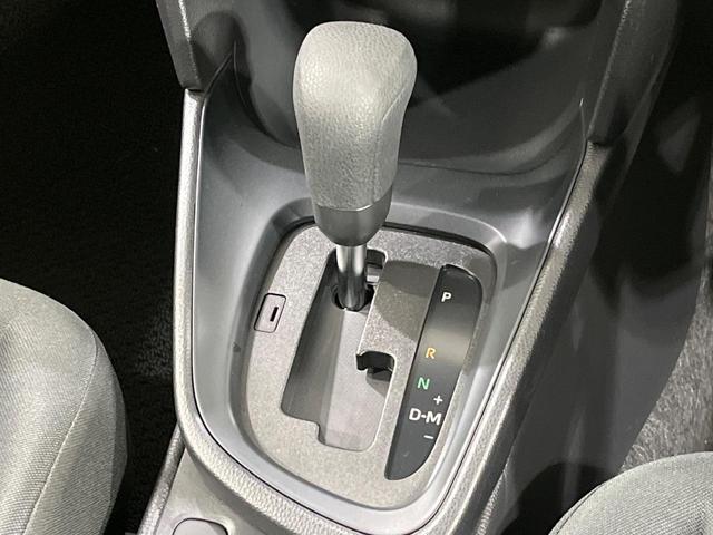 ヤリスクロス X 4WD 寒冷地仕様 セーフティセンス レーダークルーズコントロール 禁煙車 コーナーセンサー スマートキー LEDヘッド ビルトインETC オートハイビーム 車線逸脱警報 オートライト(51枚目)