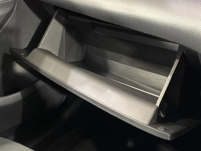 ヤリスクロス X 4WD 寒冷地仕様 セーフティセンス レーダークルーズコントロール 禁煙車 コーナーセンサー スマートキー LEDヘッド ビルトインETC オートハイビーム 車線逸脱警報 オートライト(52枚目)