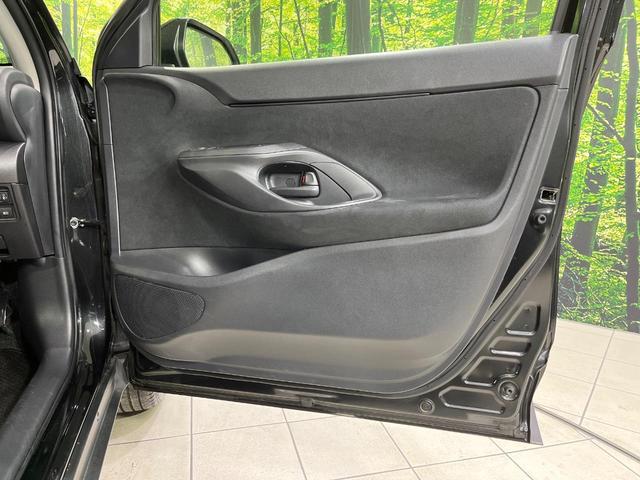 ヤリスクロス X 4WD 寒冷地仕様 セーフティセンス レーダークルーズコントロール 禁煙車 コーナーセンサー スマートキー LEDヘッド ビルトインETC オートハイビーム 車線逸脱警報 オートライト(56枚目)