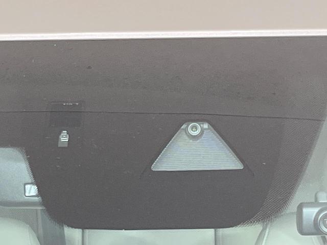 ＣＸ－８ ＸＤ　グランドジャーニー　４ＷＤ　ターボ　純正ＳＤナビ　全周囲カメラ　アドバンスドスマートシティブレーキサポート　レーダークルーズ　禁煙車　電動リアゲート　ハーフレザーシート　ドラレコ　コーナーセンサー　スマートキー（5枚目）