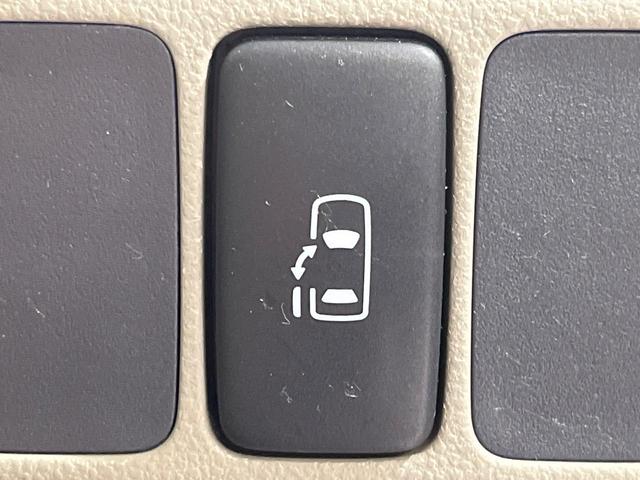 アトレーワゴン カスタムターボＲＳリミテッド　４ＷＤ　電動スライドドア　純正ＳＤナビ　禁煙車　ＨＩＤヘッド　ＥＴＣ　オートエアコン　純正１３インチアルミ　Ｂｌｕｅｔｏｏｔｈ再生　地デジ　ＣＤ　地デジ　ＨＩＤフォグ（3枚目）