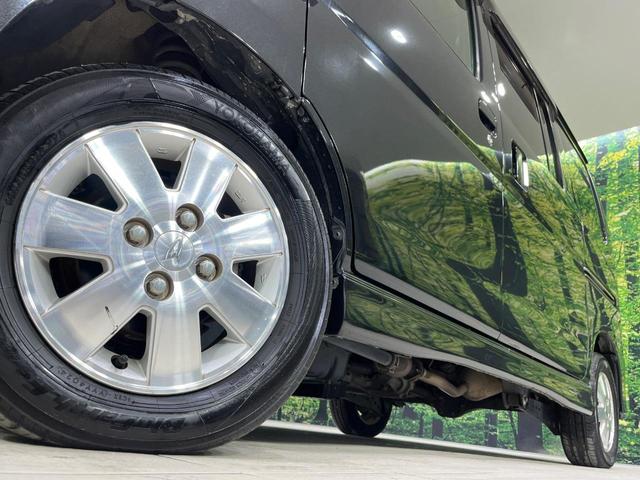 アトレーワゴン カスタムターボＲＳリミテッド　４ＷＤ　電動スライドドア　純正ＳＤナビ　禁煙車　ＨＩＤヘッド　ＥＴＣ　オートエアコン　純正１３インチアルミ　Ｂｌｕｅｔｏｏｔｈ再生　地デジ　ＣＤ　地デジ　ＨＩＤフォグ（13枚目）