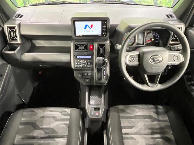 タフト Gターボ ダーククロムベンチャー 4WD ガラスルーフ SDナビ バックカメラ スマートアシスト レーダークルーズ 禁煙車 シートヒーター ドラレコ コーナーセンサー レーンキープ スマートキー LEDヘッド オートハイビーム(2枚目)