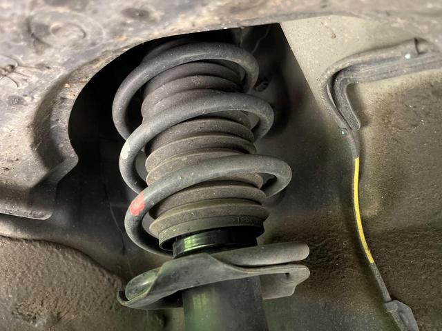 タフト G 4WD ガラスルーフ メモリーナビ バックカメラ スマートアシスト レーダークルーズ 禁煙車 シートヒーター コーナーセンサー レーンキープ スマートキー LEDヘッド ETC オートハイビーム(20枚目)