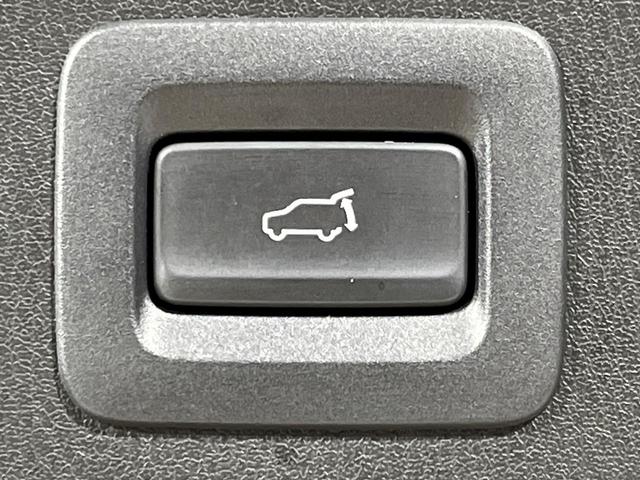 ＣＸ－５ ＸＤ　プロアクティブ　４ＷＤ　ターボ　ＳＤナビ　全周囲カメラ　スマートブレーキサポート　レーダークルーズ　禁煙車　電動リアゲート　パワーシート　スマートキー　ＬＥＤヘッド　ＥＴＣ　車線逸脱警報　オートライト（7枚目）