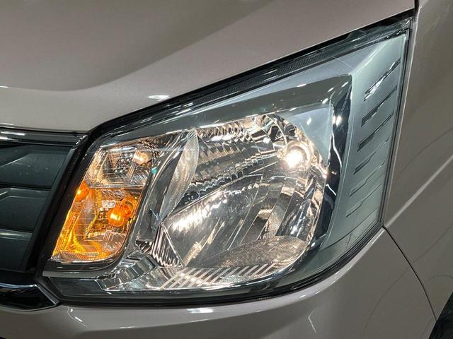 ステラ Ｌ　４ＷＤ　禁煙車　寒冷地仕様　シートヒーター　１４インチアルミホイール　ＣＤ再生　横滑り防止装置　電動格納ミラー　盗難防止装置　プライバシーガラス　ドアバイザー　シートアンダーボックス　バニティミラー（13枚目）