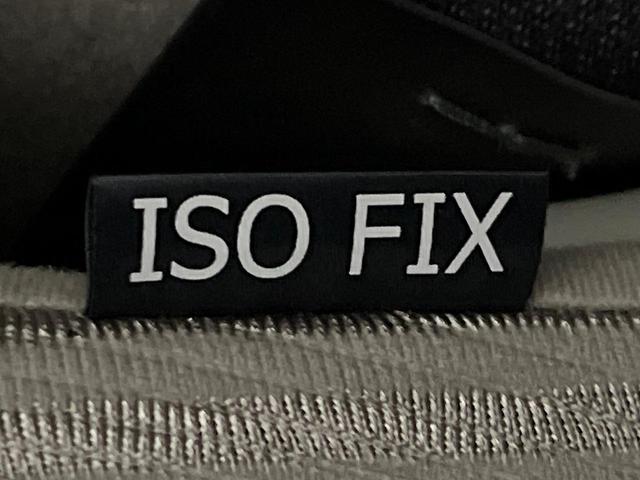 ステラ Ｌ　４ＷＤ　禁煙車　寒冷地仕様　シートヒーター　１４インチアルミホイール　ＣＤ再生　横滑り防止装置　電動格納ミラー　盗難防止装置　プライバシーガラス　ドアバイザー　シートアンダーボックス　バニティミラー（58枚目）