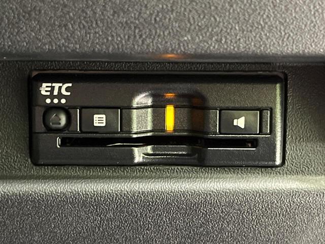 ジムニーシエラ ＪＣ　４ＷＤ　ＭＴ車　セーフティサポート　禁煙車　コーナーセンサー　スマートキー　ＬＥＤヘッド　ビルトインＥＴＣ　クルコン　オートライト　オートエアコン　純正１５インチアルミ　ＬＥＤフォグ（6枚目）