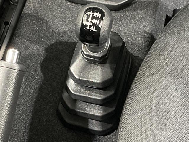 ジムニーシエラ ＪＣ　４ＷＤ　ＭＴ車　セーフティサポート　禁煙車　コーナーセンサー　スマートキー　ＬＥＤヘッド　ビルトインＥＴＣ　クルコン　オートライト　オートエアコン　純正１５インチアルミ　ＬＥＤフォグ（69枚目）