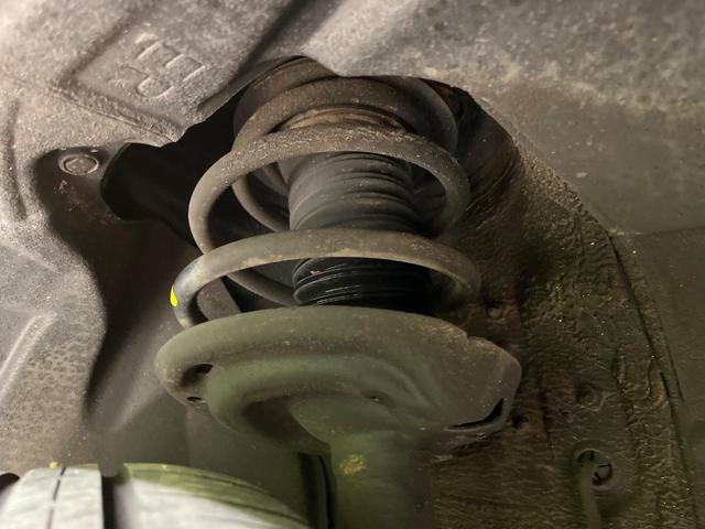 ハリアー G 4WD バックカメラ セーフティセンス レーダークルーズ 禁煙車 パワーシート コーナーセンサー スマートキー LEDヘッド ビルトインETC オートマチックハイビーム ブラインドスポットモニター(20枚目)