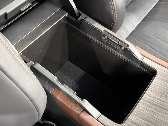 ハリアー G 4WD バックカメラ セーフティセンス レーダークルーズ 禁煙車 パワーシート コーナーセンサー スマートキー LEDヘッド ビルトインETC オートマチックハイビーム ブラインドスポットモニター(56枚目)