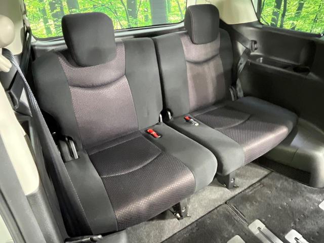 セレナ ハイウェイスター　Ｖセレクション　４ＷＤ　パノラミックルーフ　両側電動スライド　純正ナビ　ＡＬＰＩＮＥ後席モニター　バックカメラ　禁煙車　スマートキー　ＨＩＤヘッド　ビルトインＥＴＣ　クルコン　オートライト　オートエアコン（12枚目）