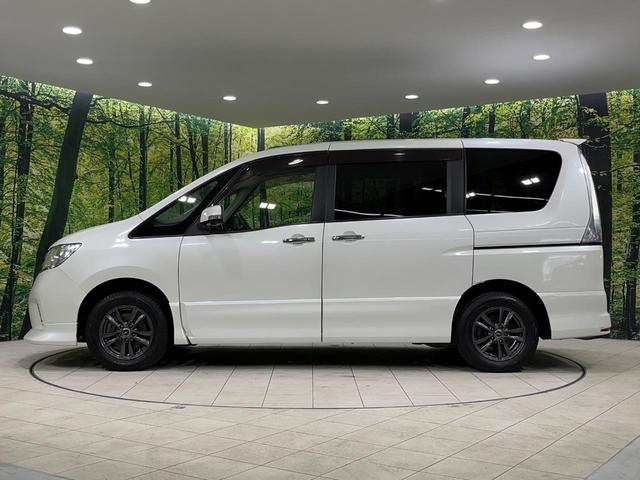 セレナ ハイウェイスター　Ｖセレクション　４ＷＤ　パノラミックルーフ　両側電動スライド　純正ナビ　ＡＬＰＩＮＥ後席モニター　バックカメラ　禁煙車　スマートキー　ＨＩＤヘッド　ビルトインＥＴＣ　クルコン　オートライト　オートエアコン（22枚目）