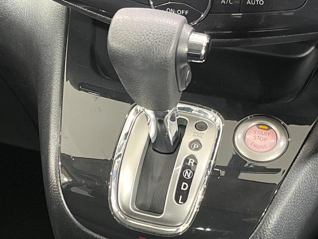 セレナ ハイウェイスター　Ｖセレクション　４ＷＤ　パノラミックルーフ　両側電動スライド　純正ナビ　ＡＬＰＩＮＥ後席モニター　バックカメラ　禁煙車　スマートキー　ＨＩＤヘッド　ビルトインＥＴＣ　クルコン　オートライト　オートエアコン（47枚目）